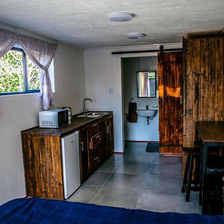 Peaceful 1-Bedroom Flatlet, 10 Min From The Beach Città del Capo Esterno foto